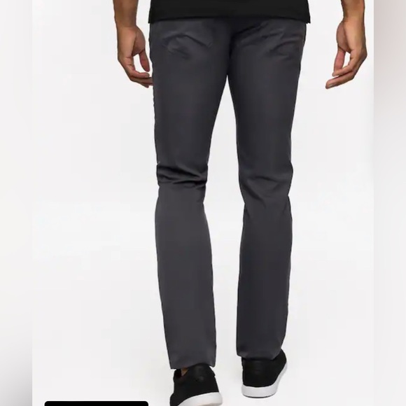 Travis Mathew open to close pants - Picture 2 of 4